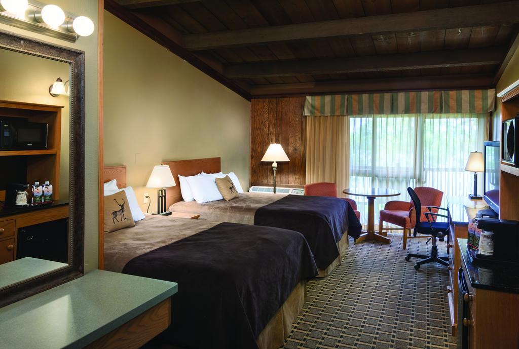 Hueston Woods Lodge And Conference Center College Corner Exteriér fotografie